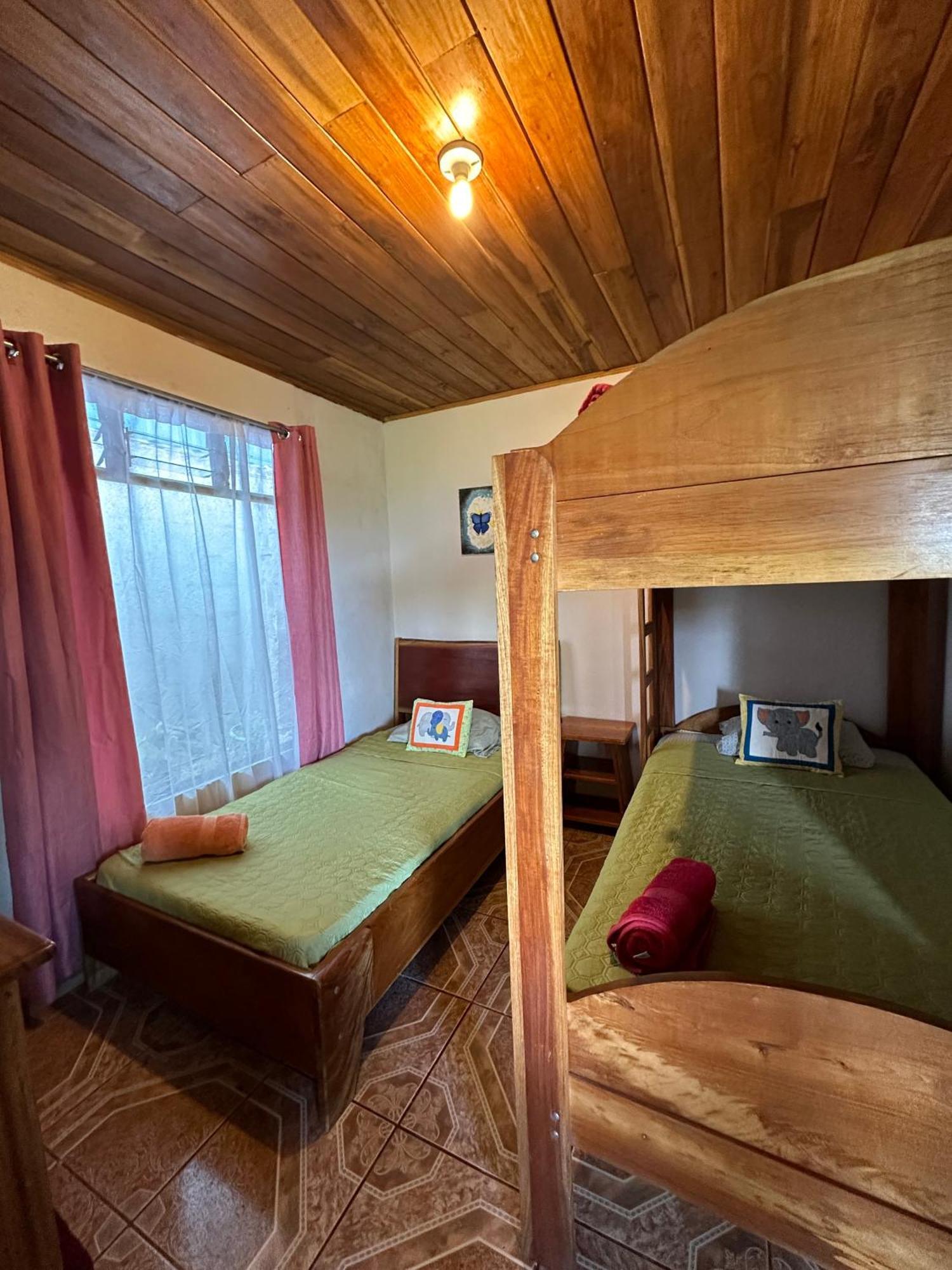 Lidia'S Mountain View Vacation Homes Monteverde Екстериор снимка