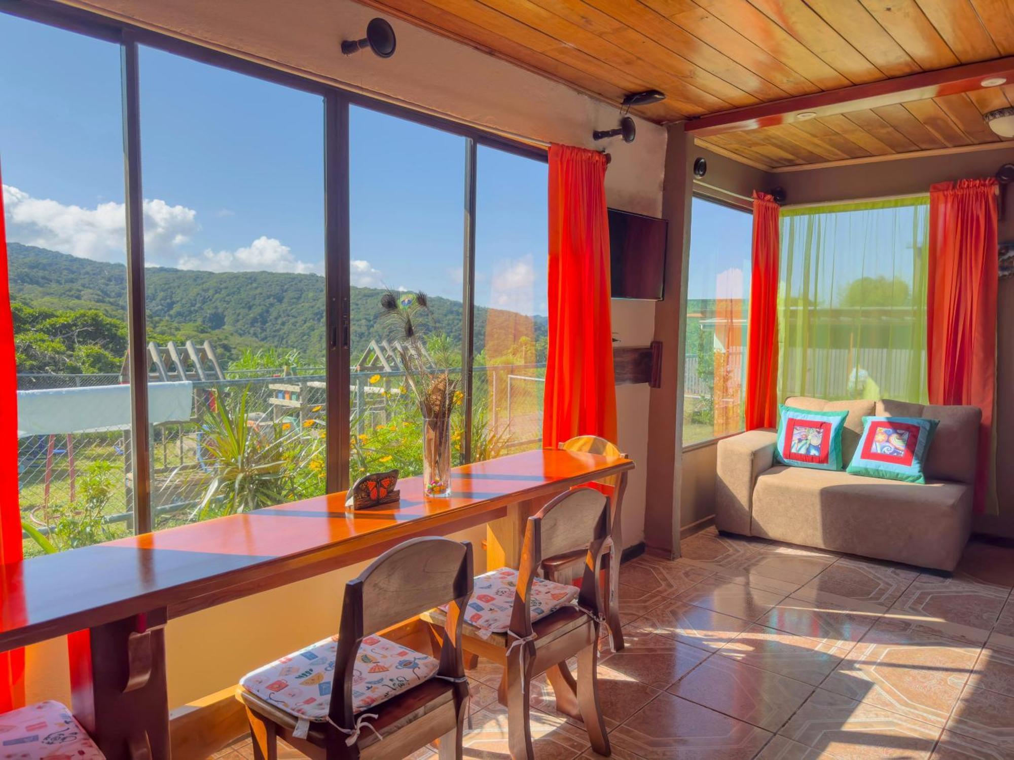 Lidia'S Mountain View Vacation Homes Monteverde Екстериор снимка